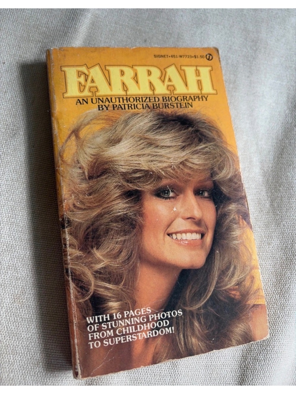1977 Farrah Fawcett Unauthorized Biography Patricia Burstein 1st Signet Printing